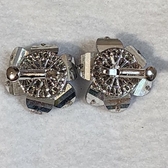 Vendome Signed Designer Aurora Borealis AB Crystals Silver Tone Clip Earrings - Picture 2 of 3